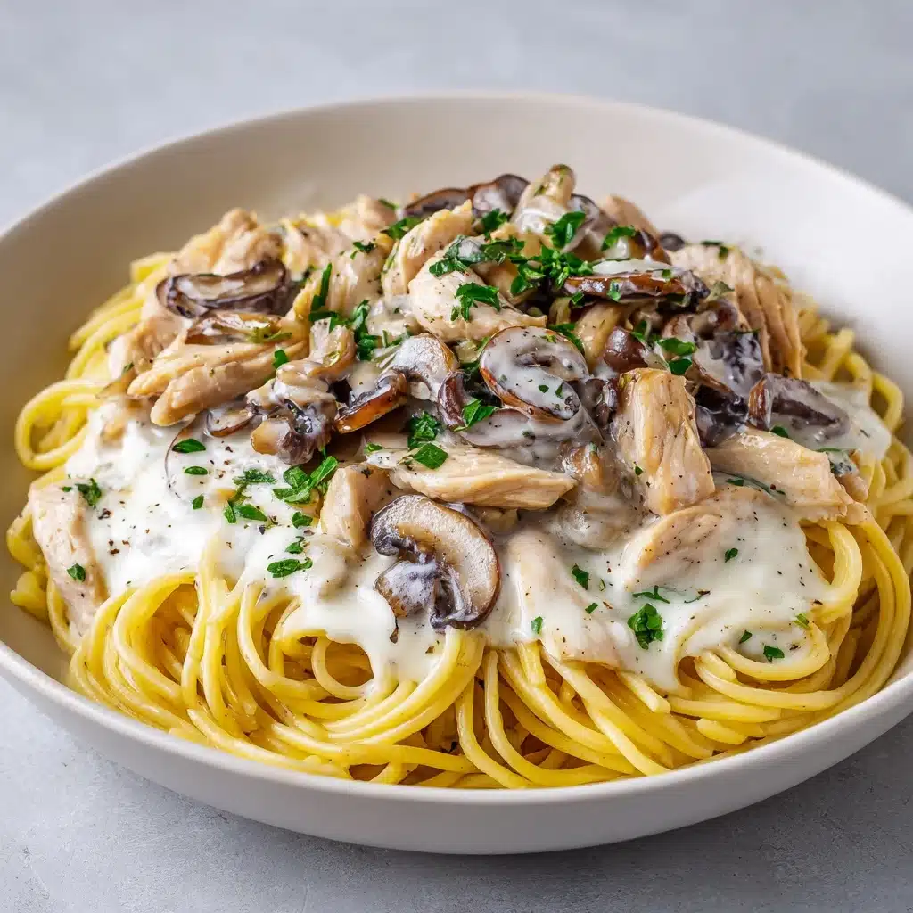 Creamy Chicken & Mushroom Dream Spaghetti Recipe - Recipe Image