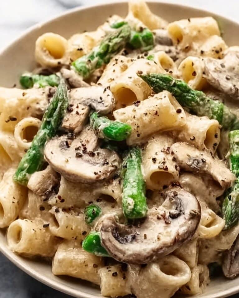 Creamy Mushroom and Asparagus Chicken Penne Recipe