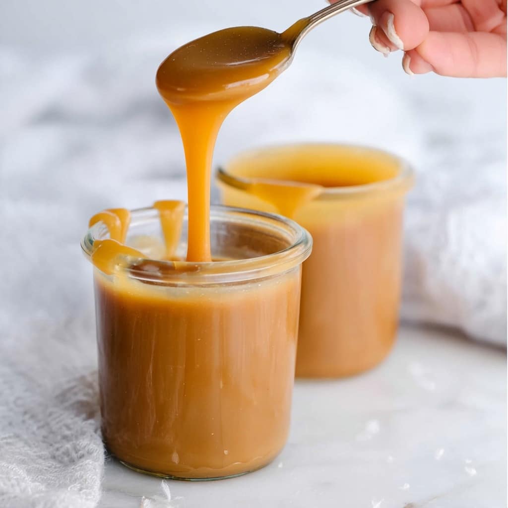 Vegan Condensed Milk Caramel Sauce Recipe - Recipe Image