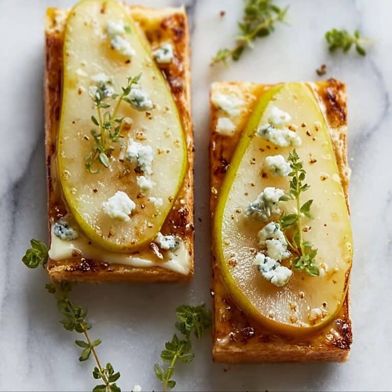 Pear and Gorgonzola Flatbread Recipe